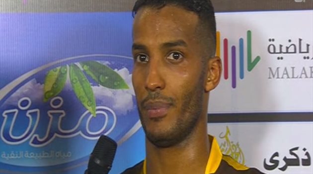 نايف هزازي يشتبك لفظيا مع مراسل تليفزيوني.. وأحد يرد ببيان رسمي