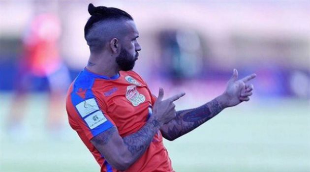  في أول مواسمه.. روني فيرنانديز يتوج هدافا لدوري المحترفين