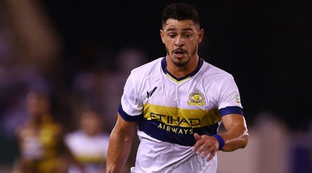 الدويش يساند المحترف السعودي ويستشهد بأزمة جوليانو مع النصر