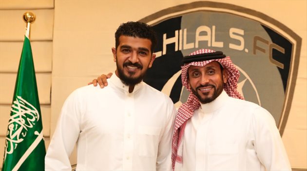 أول تعليق من عبد الله المعيوف عقب التجديد للهلال