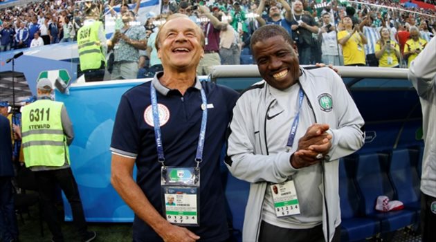 عيش المونديال| رسالة قوية من مدرب نيجيريا للجماهير بعد الخروج