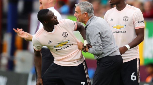 مانشستر يونايتد يفكر في الاستغناء عن بايلي وترقب من أرسنال وتوتنهام
