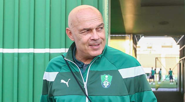 وعود على الورق.. المحمدي يشعل فتيل أزمة داخل الأهلي بسبب جروس