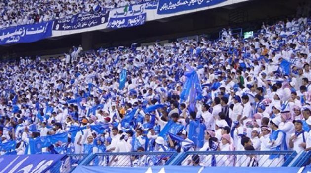 صور وفيديو| جماهير الهلال تقدم لوحة إبداعية في مباراة الفيحاء