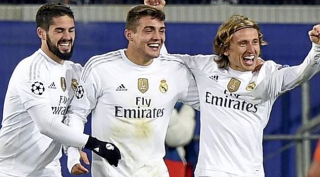  أول صفقات يوفنتوس.. بيرلو يطلب ضم ساحر ريال مدريد