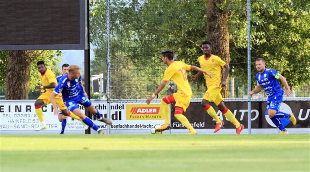 القادسية يفرط في الفوز.. ويسقط أمام هارتبيرج النمساوي في دقيقتين