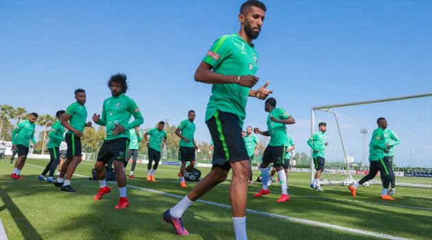صور| الأخضر يواصل تدريباته استعدادا للقاء الجزائر الودي