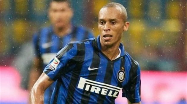 نجم إنتر ميلان "يرفض" الهلال