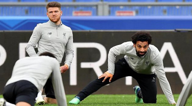 لاعب ليفربول: محمد صلاح يتدرب بقوة 20% فقط خوفا من الإصابة