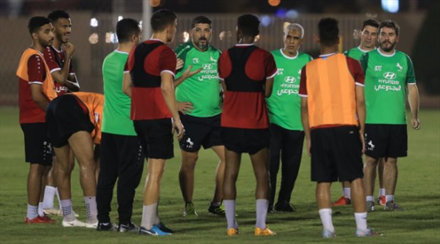 راموس يفتح ملف مواجهة الباطن.. والسيد يدخل "القفص الذهبي"