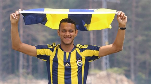 رسميا.. الأهلي يتعاقد مع البرازيلي دي سوزا