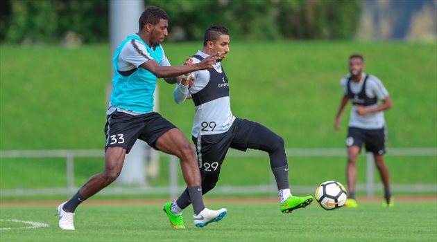 تدريبات فنية وبدنية للاعبي الهلال.. والجهاز الفني "يسرح" ثنائي الفريق