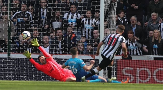 موعد مباراة آرسنال ضد نيوكاسل يونايتد اليوم في الدوري الإنجليزي