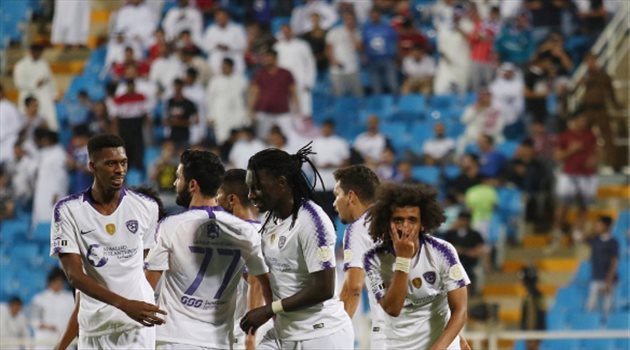 دوري المحترفين| صورة.. مكافأة مالية ضخمة للاعبي الهلال بعد تخطي الرائد