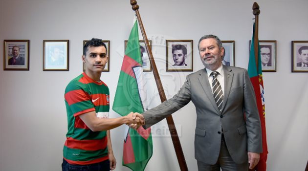 رسميا.. ماريتيمو البرتغالي يتعاقد مع عبدالله الجوعي