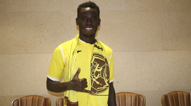  أحد يضم الحاج مالك لمدة 3 مواسم