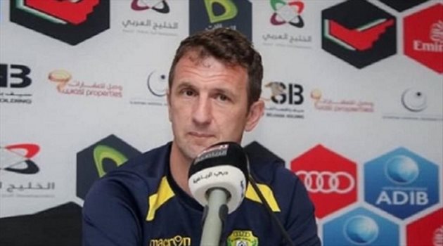 رسميا.. الوصل يقيل مدربه بعد خسارة نهائي الكأس