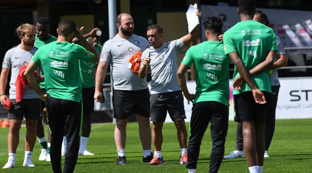 قبل المشاركة في المونديال.. الأخضر يتعاقد مع "معد ذهني" للاعبين