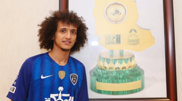 صور.. رئيس العين يكشف مفاجأة جديدة في صفقة انتقال "عموري" للهلال