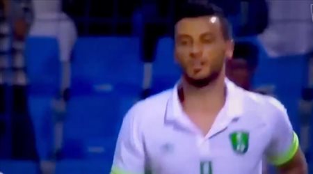 عقب انتقاده.. إعلامي يصالح السومة بـأغنية