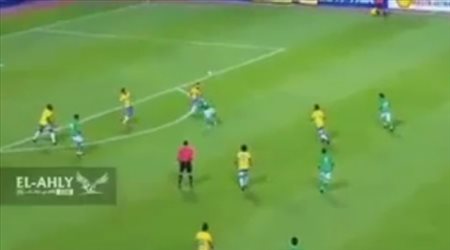 مهاجم الاتحاد يرفض مقارنته بالسومه