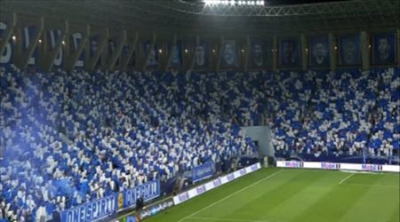 لوحات فنية رائعة لجمهور الهلال أمام أحد