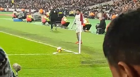 هتاف عنصري ضد صلاح من مشجع وست هام