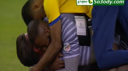 فرحة لاعبي النصر بعد إطلاق صافرة التتويج بالدوري