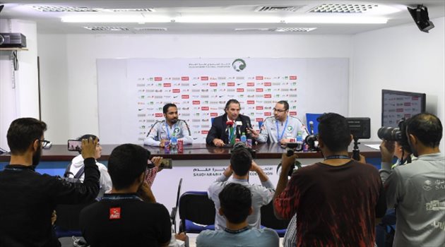 بيتزي يكشف حجم إصابة الشهراني قبل كأس آسيا