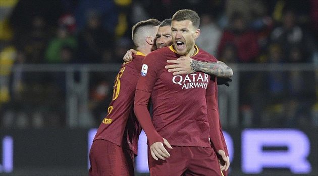دجيكو يقود هجوم روما والأسطورة كاسياس في حراسة بورتو