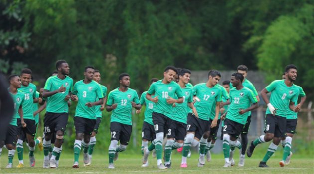 "أخضر 19" يواصل تدريباته بمعسكر إندونيسيا