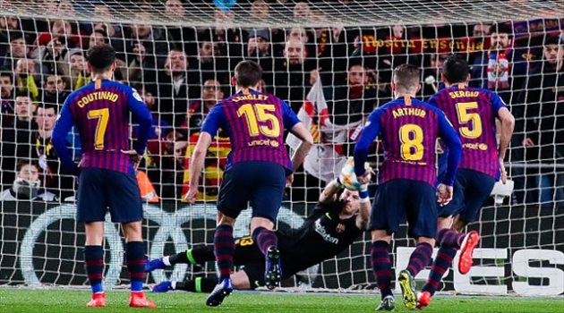 كأس إسبانيا| فيديو.. (6-1) ريمونتادا ميسي تصعد ببرشلونة لنصف نهائي على حساب إشبيلية
