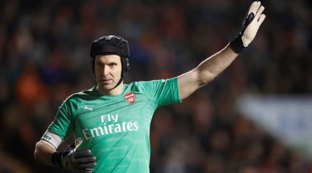 تشيلسي يستهدف عودة بيتر تشيك !