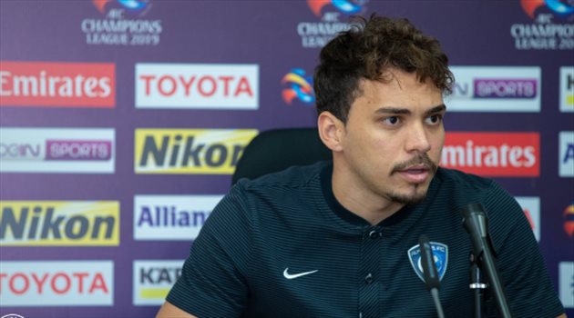 بعد الرحيل.. وكيل إدواردو "يكذب" الهلال