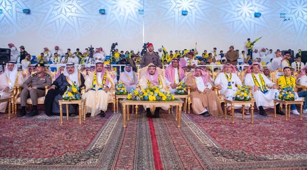 بحضور أمير القصيم.. التعاون "يحتفل" بكأس الملك