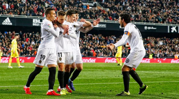 فالنسيا يتأهل للمربع الذهبي لكأس إسبانيا بثلاثية مورينو