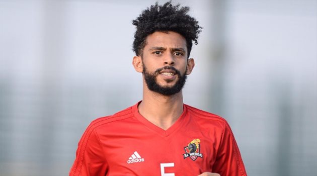 رسميا.. الوحدة يجدد عقد تشافيز لمدة موسمين