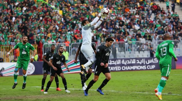 الهلال يتعادل مع الاتحاد السكندري ويتأهل للدور نصف النهائي بكأس زايد