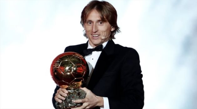 بيريز: مودريتش يمثل قيم مدريد