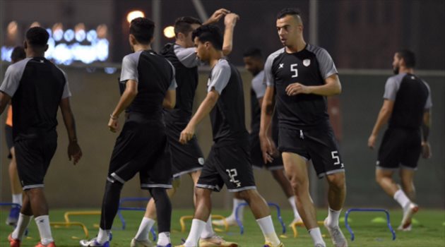 دوري المحترفين| تحت أنظار البلطان.. الشباب يواصل استعداداته للفتح