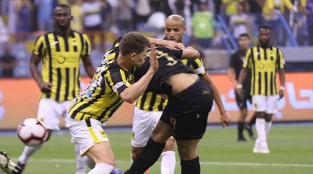 الجحلان يحفز الاتحاد بالسخرية من النصر