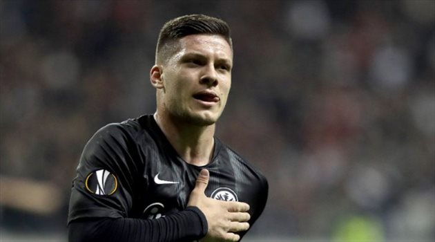 ريال مدريد يعلن ضم "يوفيتش" في هذا الموعد