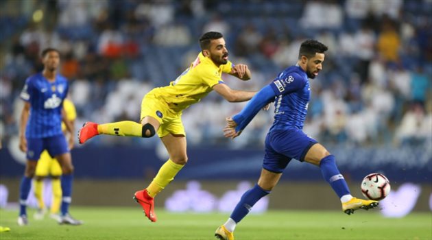 فيديو| معلومة خطيرة عن مباراة الهلال والتعاون.. "يكشف عنها لأول مرة"
