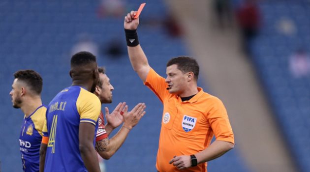 الاتفاق يحتج رسميا ضد "أخطاء التحكيم" في مباراة النصر