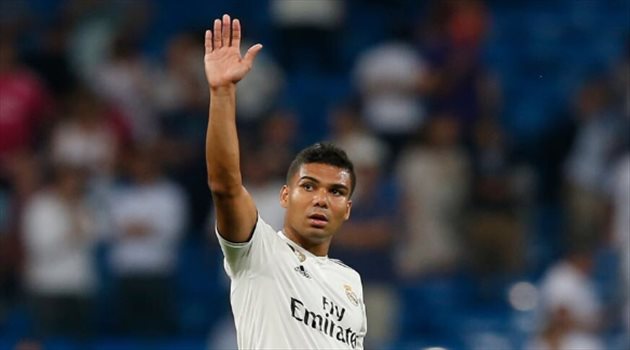 كاسيميرو: الكرة الذهبية لمودريتش؟ سأعطيها لرونالدو