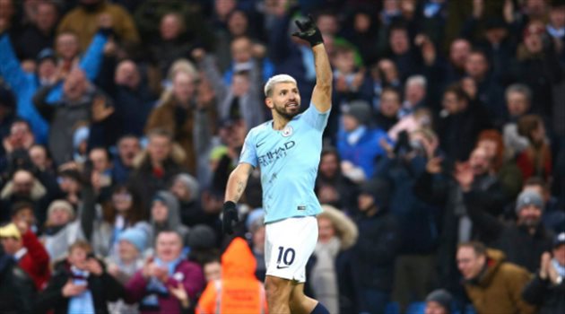 انضمام أجويرو وأساطير يونايتد لقاعة مشاهير الدوري الإنجليزي