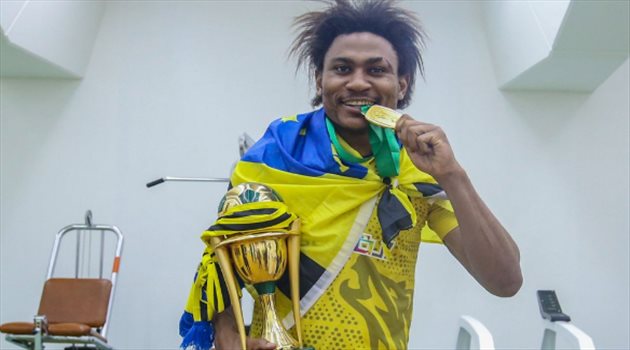 تاوامبا يجبر التعاون على البحث عن صفقة كبرى في يناير