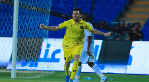 تقارير.. التعاون يقرر الاستغناء عن الحسين