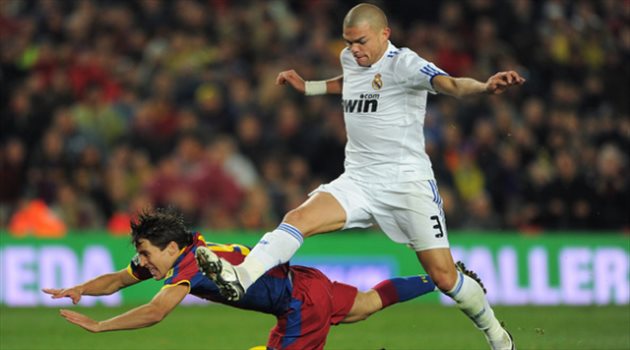 ماضيه العدواني مع ريال مدريد يبعد "هدف الاتحاد" عن برشلونة