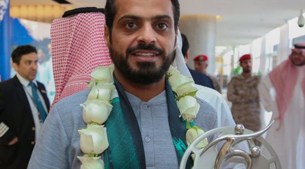خالد العطوي: فخور بنجاحي في تمثيل هذا الوطن العظيم